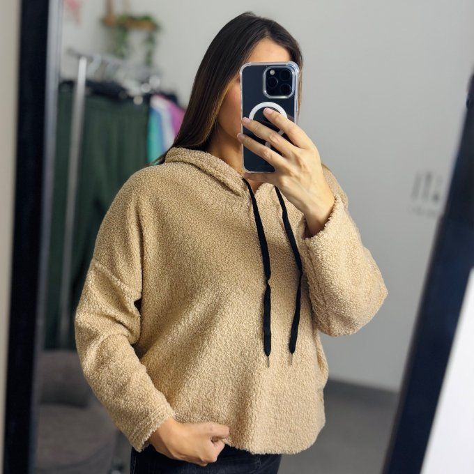 Robe oversize Modèle Rym